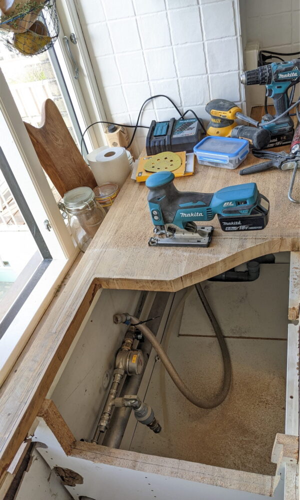 9 floorandapliances scaled 1 600x1000