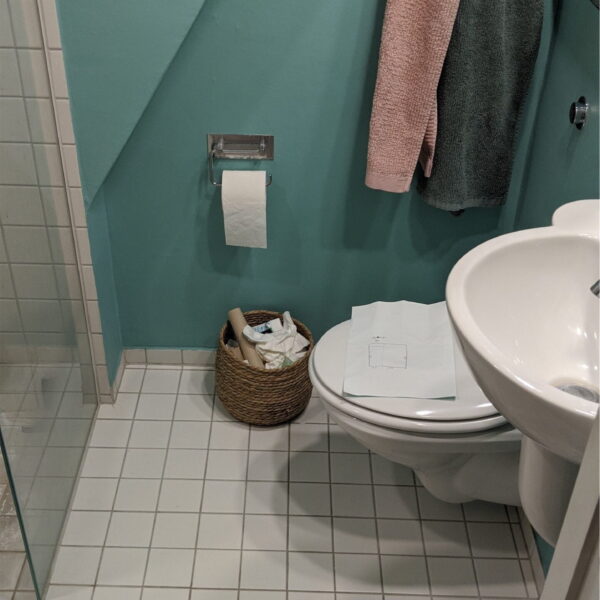 Before 2 bathroomrenovation scaled 1 600x600