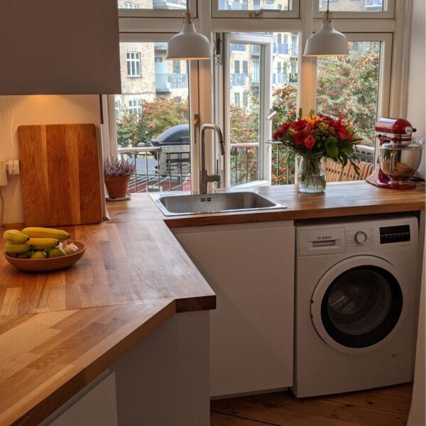 After 5 kitchenrenovation scaled 1 600x600