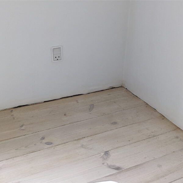 Before 2 fodpanel scaled 1 600x600